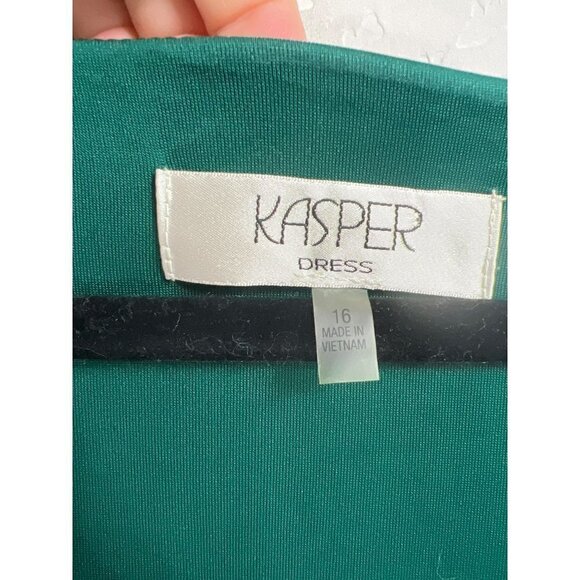 Kasper Emerald Green Dress with Lining Mock Wrap Style Wrap inspired Dress Sz 16 - Picture 3 of 9